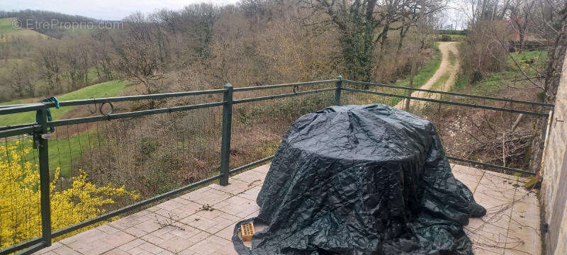 Maison à SAINT-ANTONIN-NOBLE-VAL