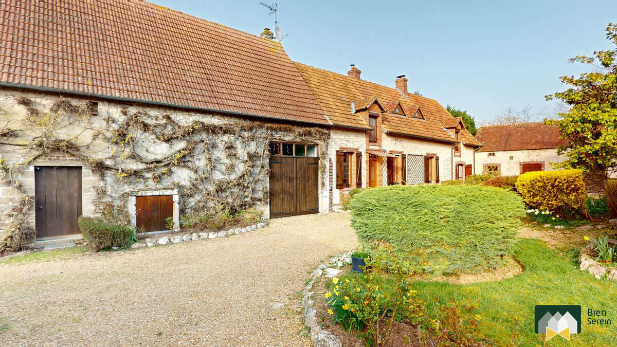 Maison à SOURS