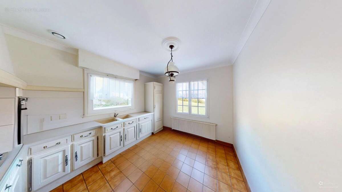 Maison à SAINT-BOHAIRE