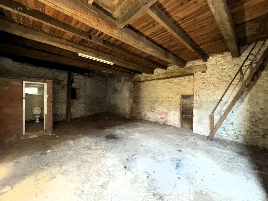 Maison à PEYRIAC-MINERVOIS