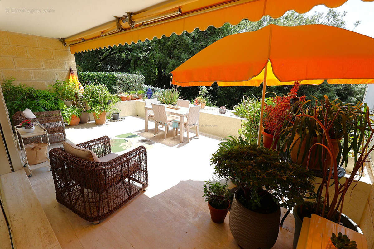 Appartement Le Cannet mairie 2 pièce(s) 54.44 m² avec piscine - photo 4