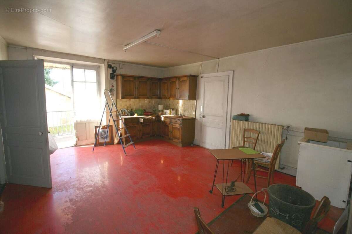Photo 7 - Maison à LE VERNOIS