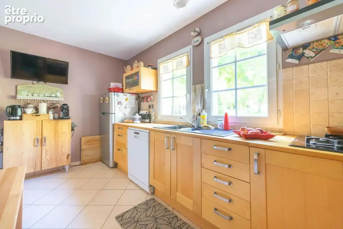 Maison de 7 pièces de 140 m² à Ronquerolles - photo 9