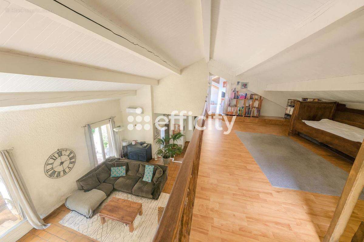 Maison à FONTANIL-CORNILLON