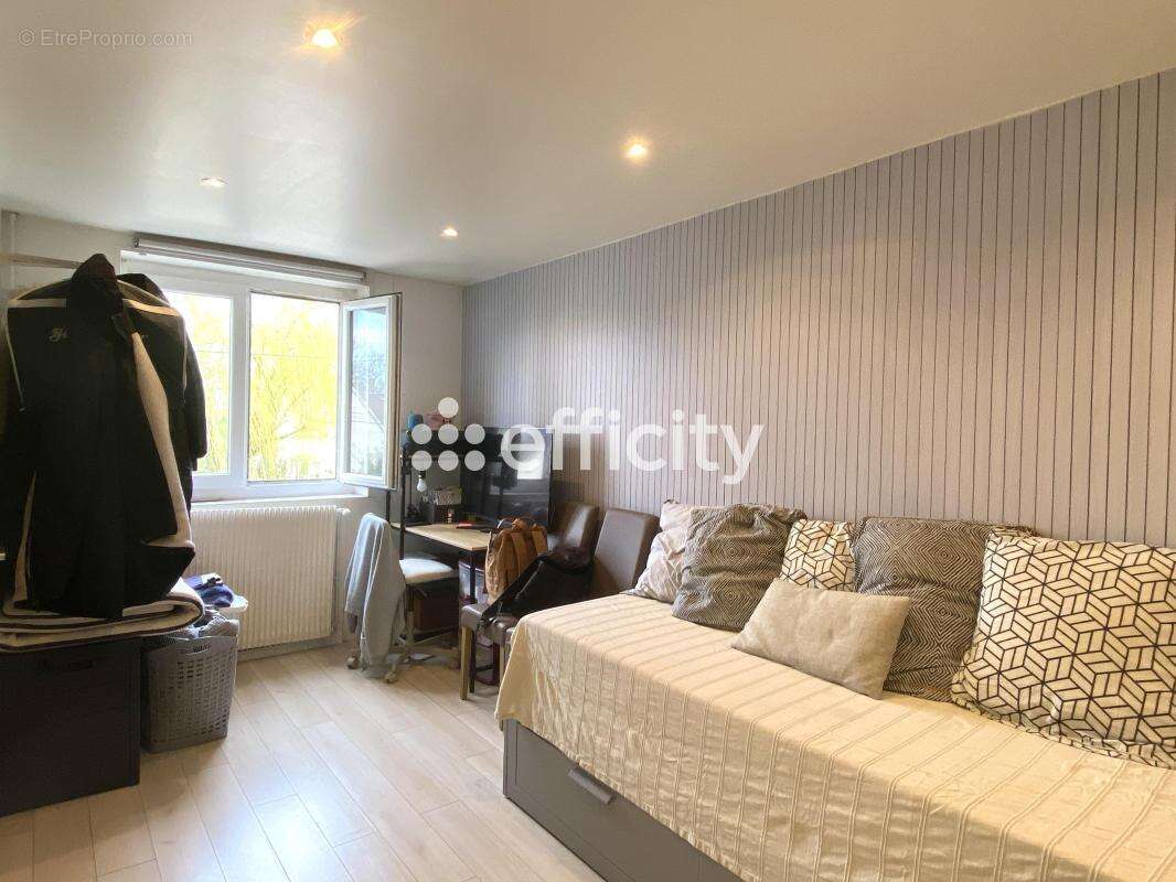 Appartement à NEUILLY-PLAISANCE