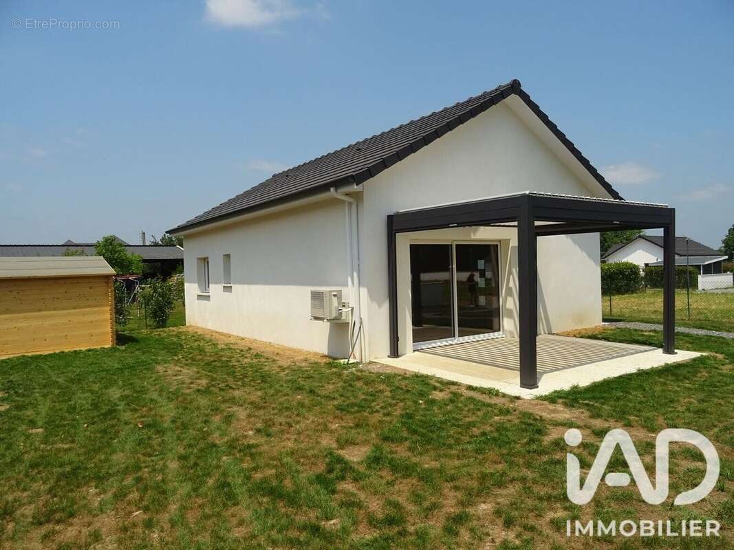 Maison 65 m² à Eysus  - photo 3