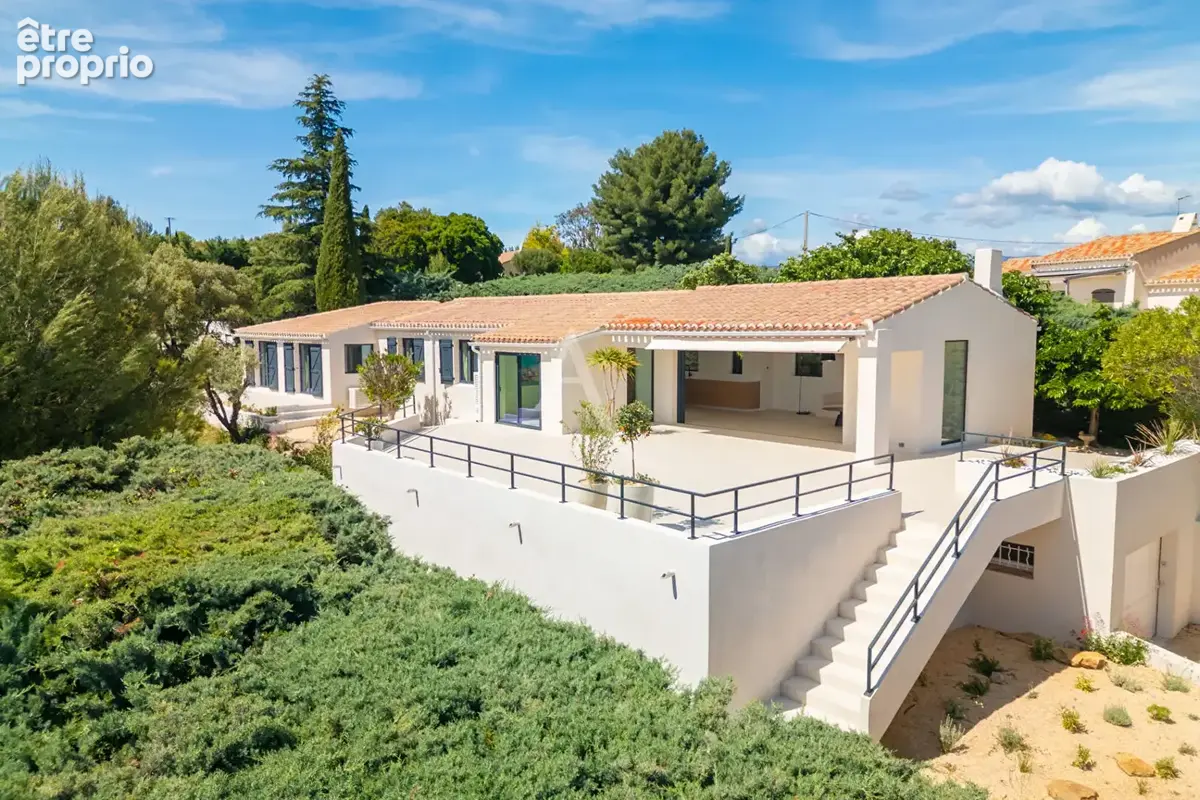 Maison 7 pieces 166 m2 - vue mer - la cadiere d'azur - piscine - jardin - garage - caves - pool house - photo 17