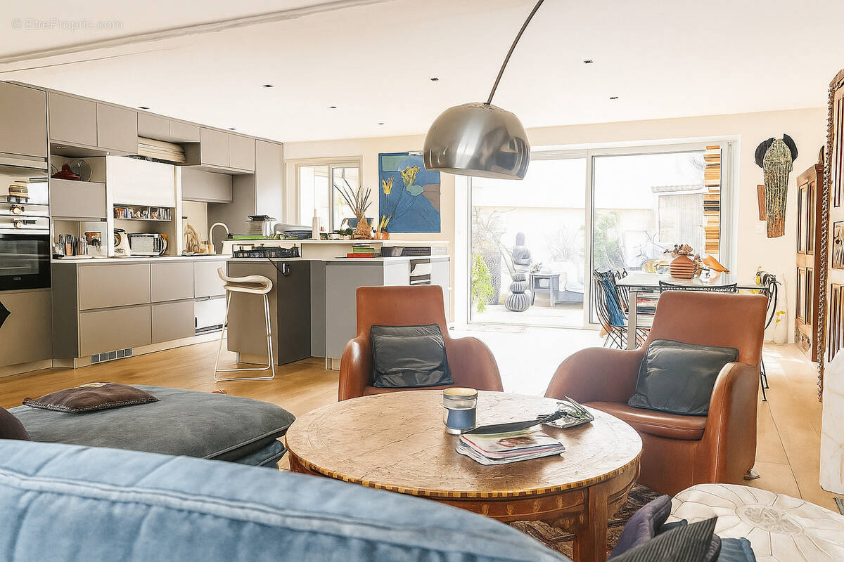 Maison à MARSEILLE-7E