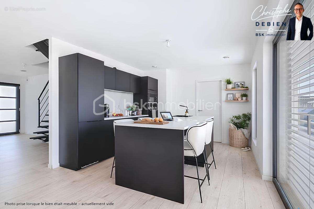 Maison contemporaine basse consommation – 130 m² – 3 chambres – garage – plein sud – à moins de 10 min des brouzils - photo 4