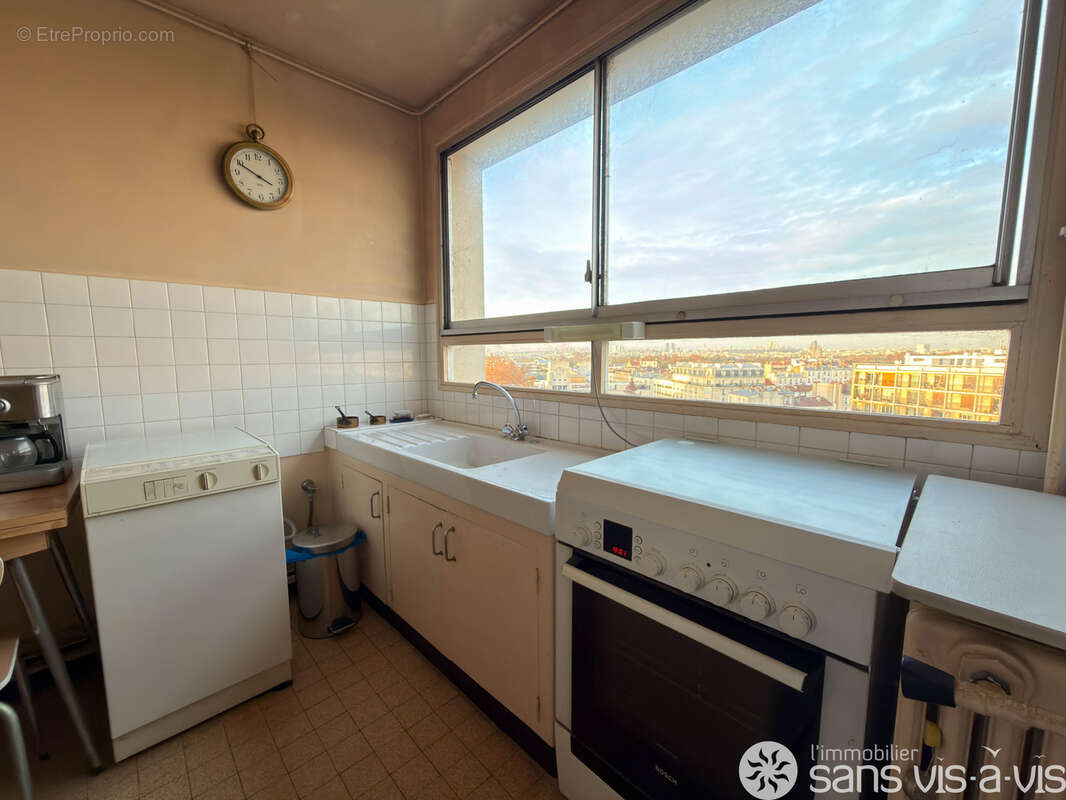 Appartement à CHARENTON-LE-PONT