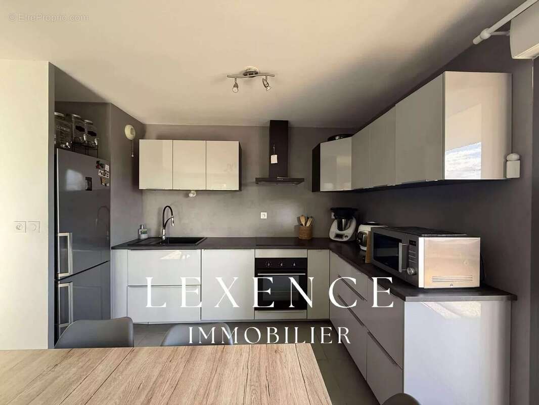 Appartement à AIX-EN-PROVENCE