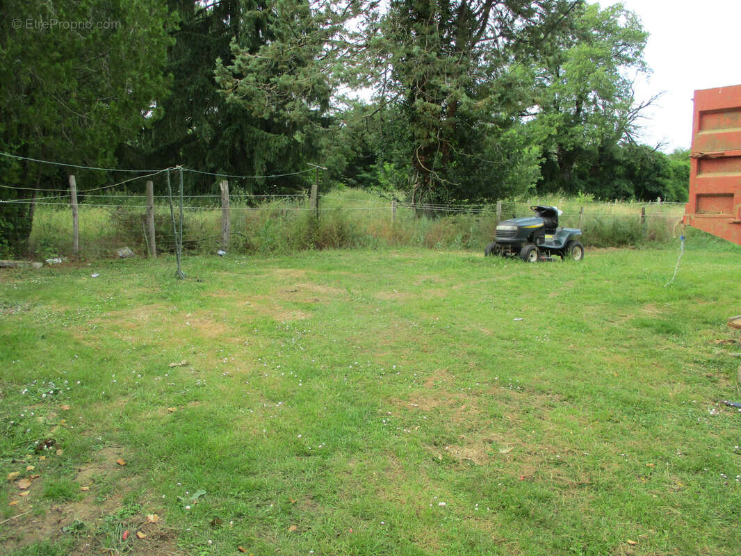Maison à CEAUX-EN-COUHE