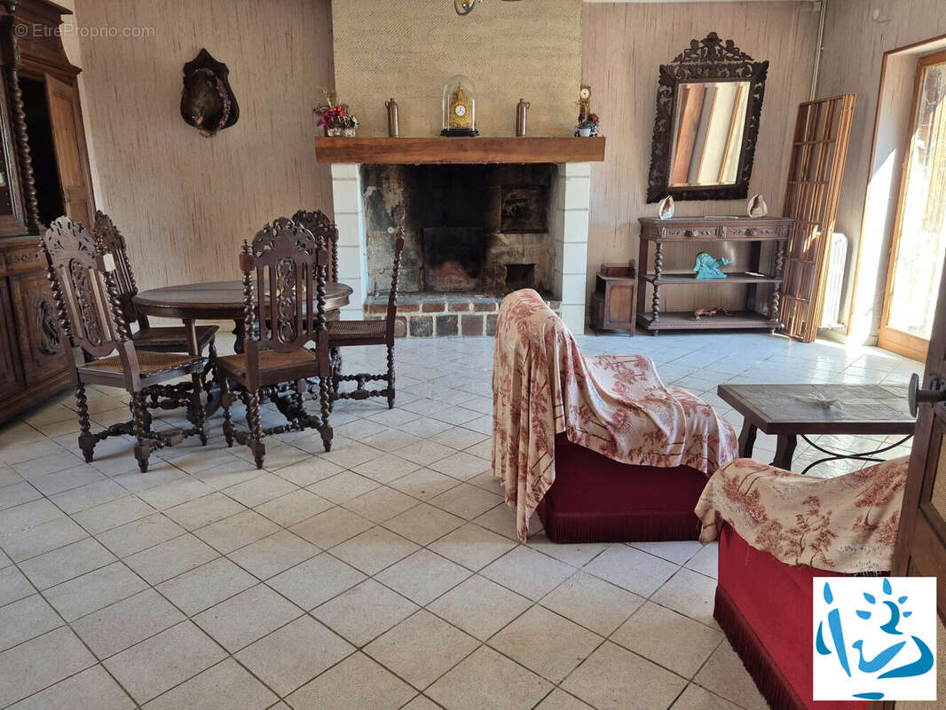 Maison à MORTAGNE-AU-PERCHE