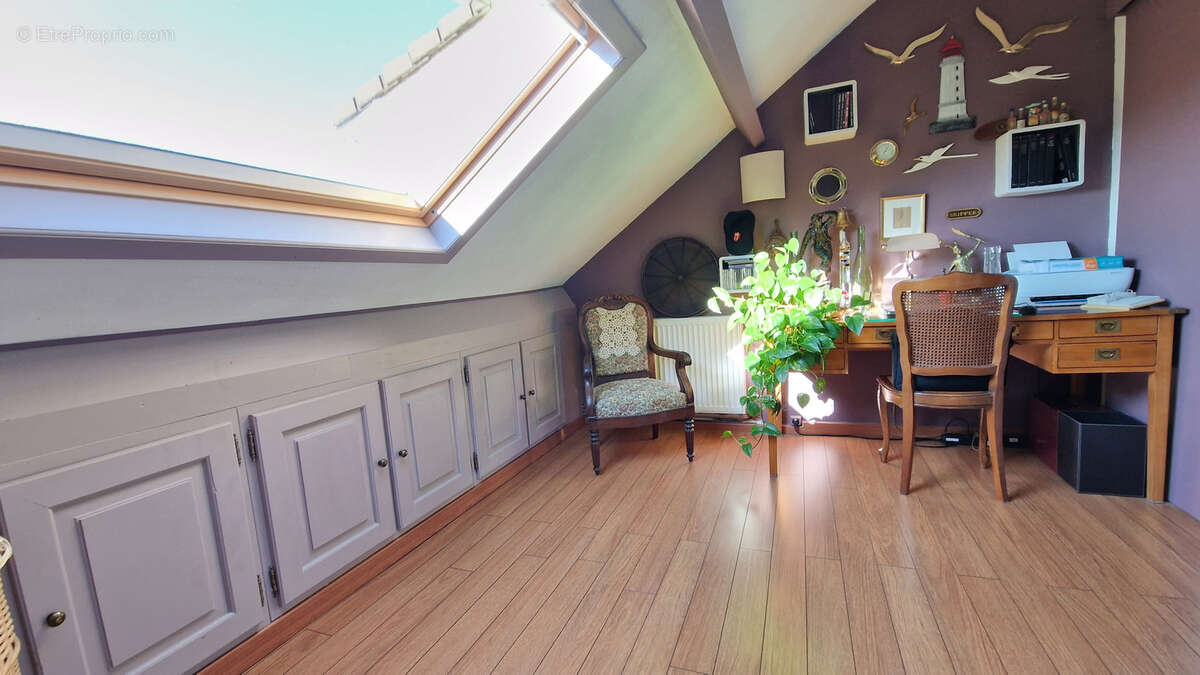 Maison à MARLY-LA-VILLE