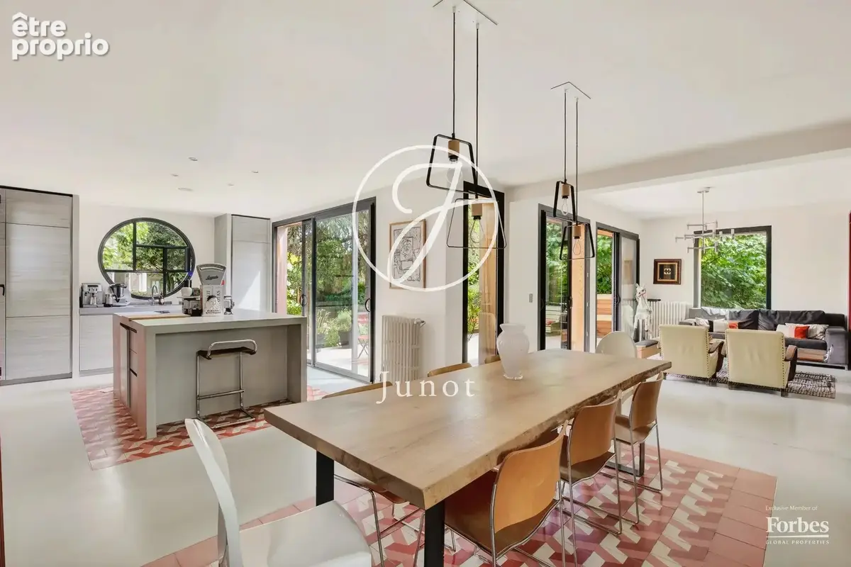 Meudon - CENTRE - Maison 250m² - Terrain 600m² - photo 4