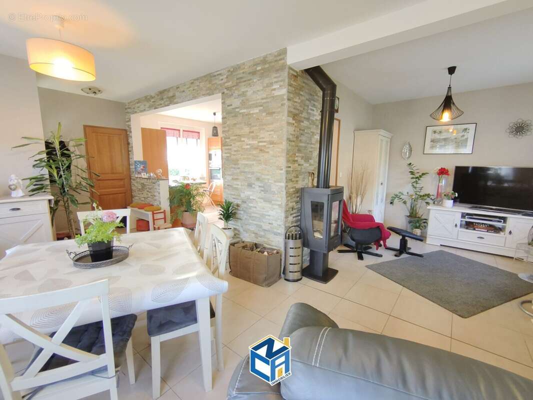 Maison à BALLAN-MIRE