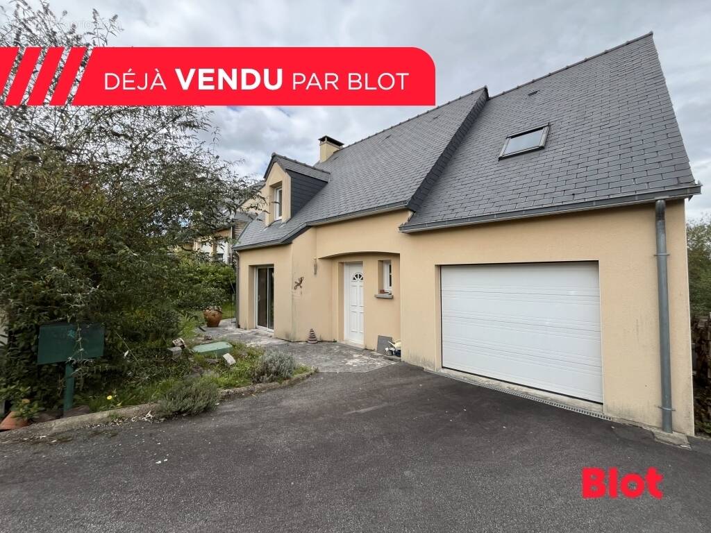 Maison à SAINT-THURIAL