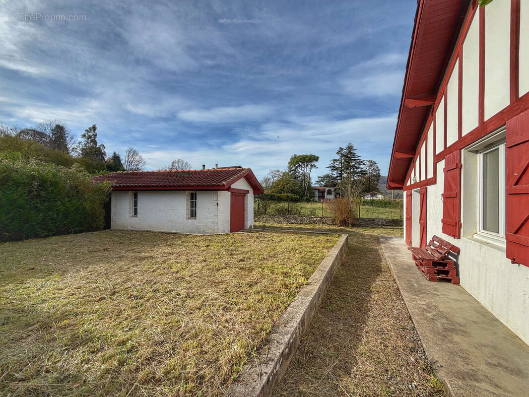 Maison à SAINT-JEAN-PIED-DE-PORT