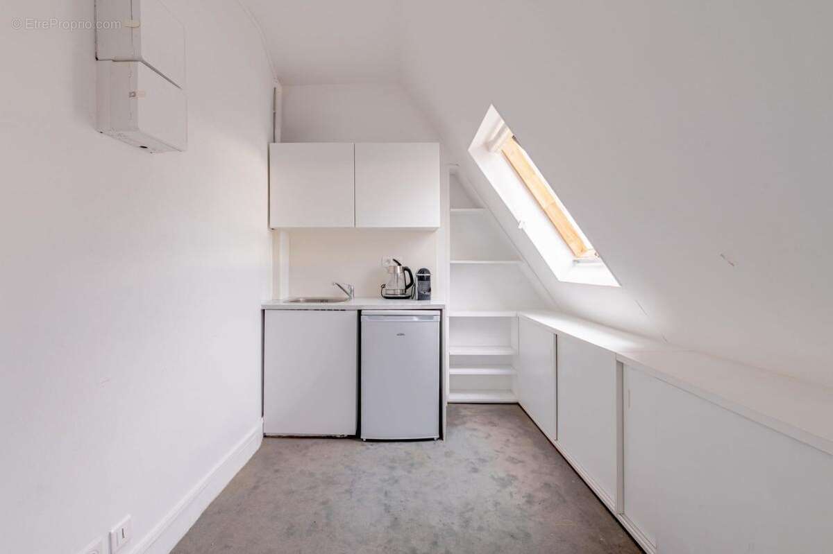 Appartement à PARIS-10E