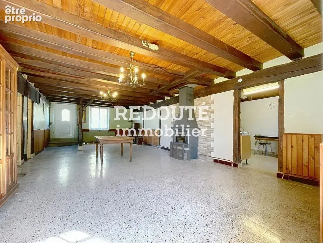 Suippes - à vendre - maison à rénover avec grange et terrain - photo 3