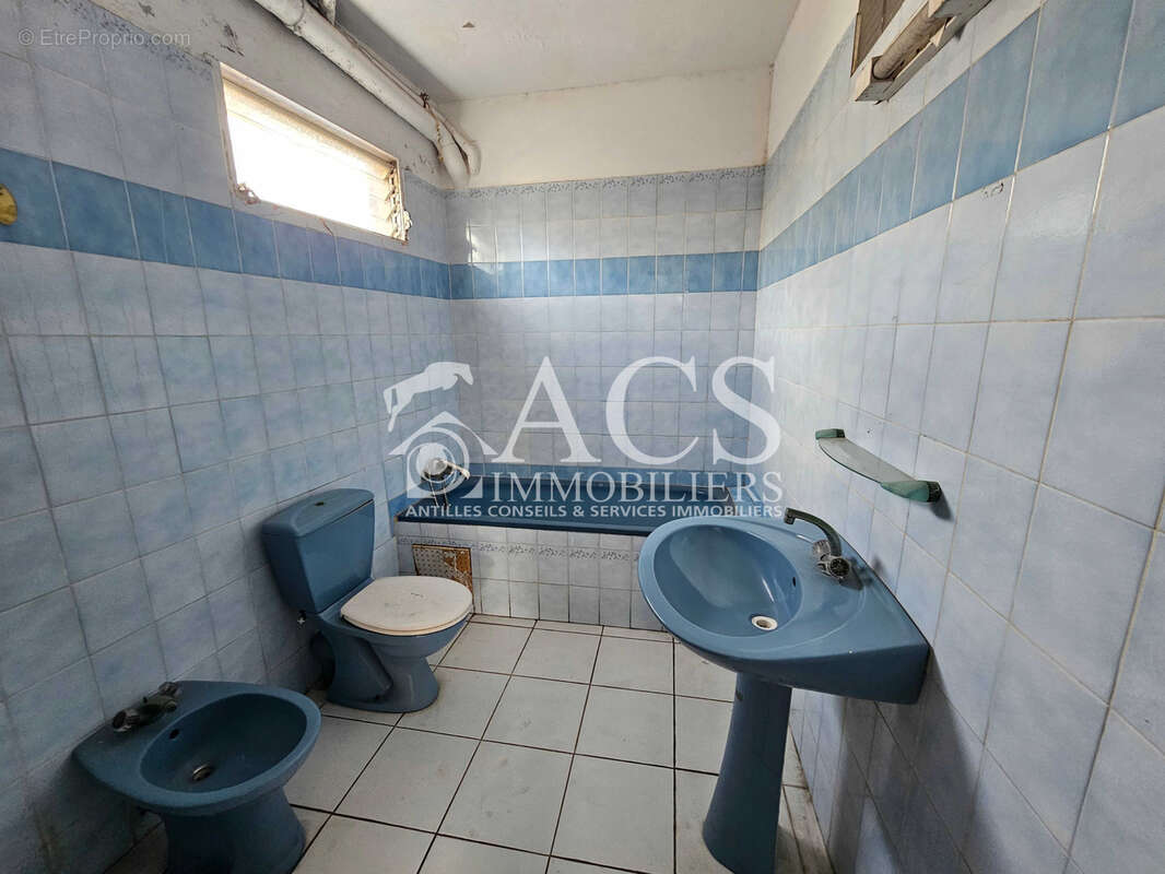 Appartement à SAINTE-LUCE