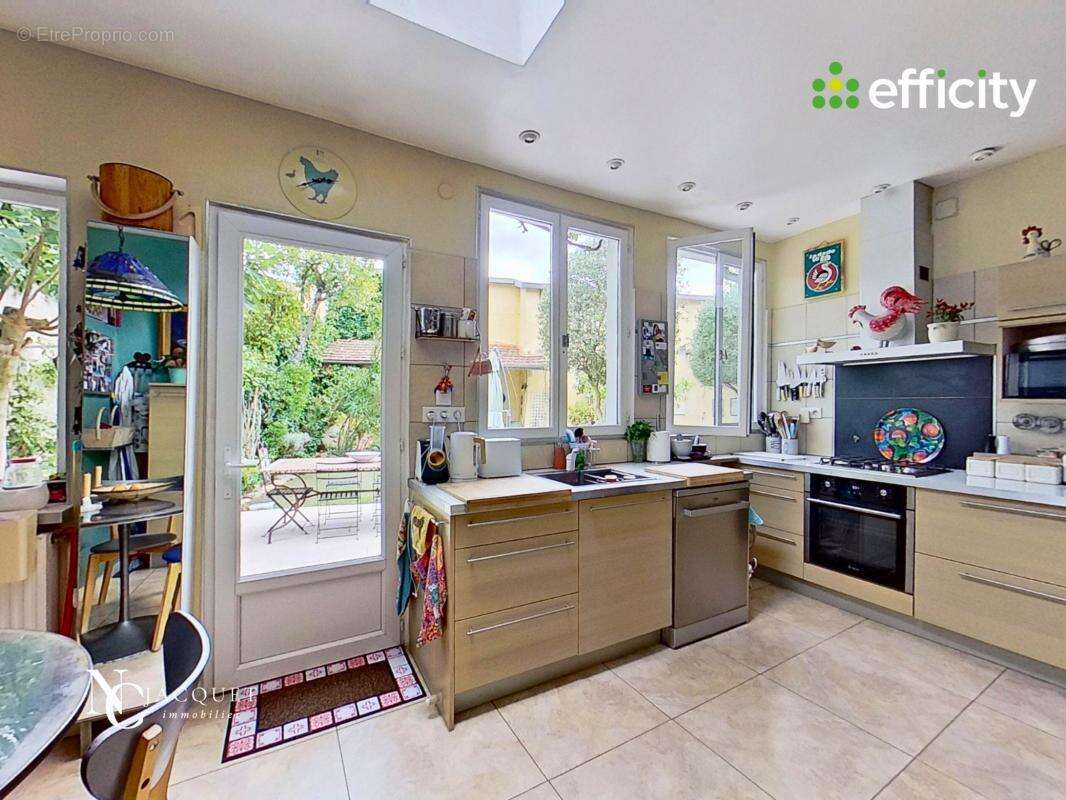 Maison à RILLIEUX-LA-PAPE