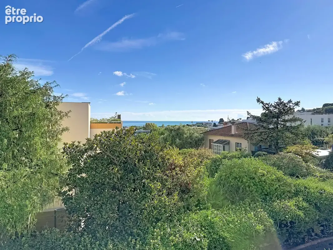 Antibes - Quartier du Puy - 4 Pièces 81m2 - vue mer - photo 11
