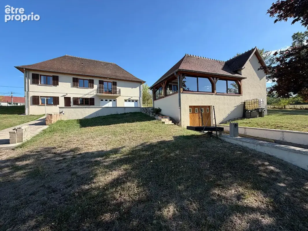 Maison à DOMERAT