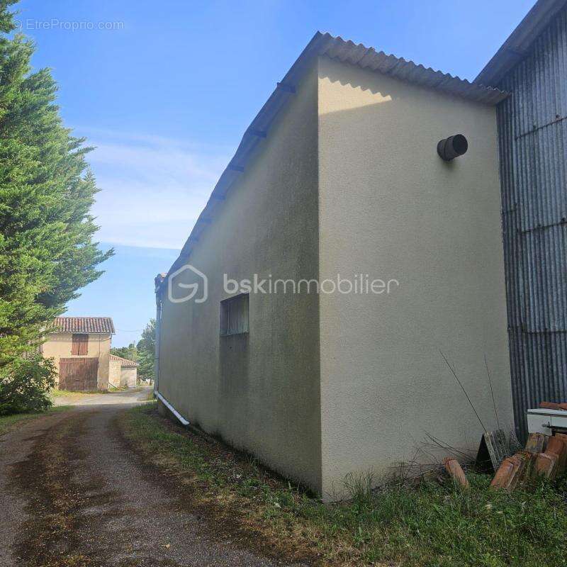 Maison à LA SAUVETAT