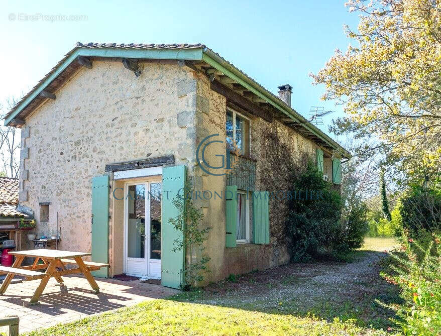 Maison à SAINT-MACAIRE