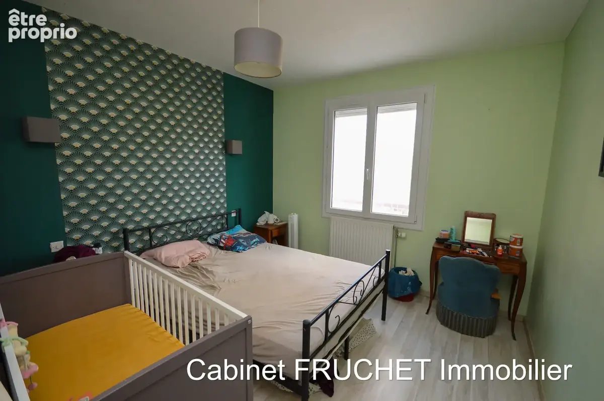 CHANTONNAY - Maison lumineuse de 3 ch avec un sous-sol complet - photo 8