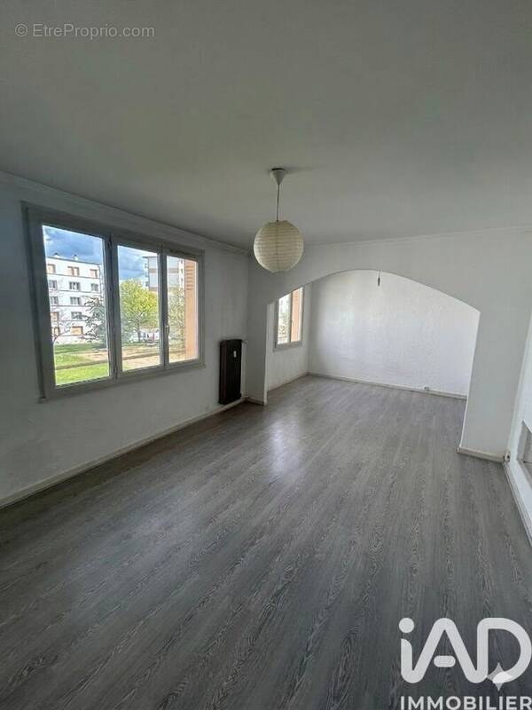 Photo 1 - Appartement à VILLEFRANCHE-SUR-SAONE