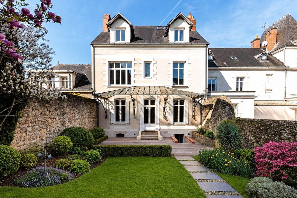 Maison à NANTES