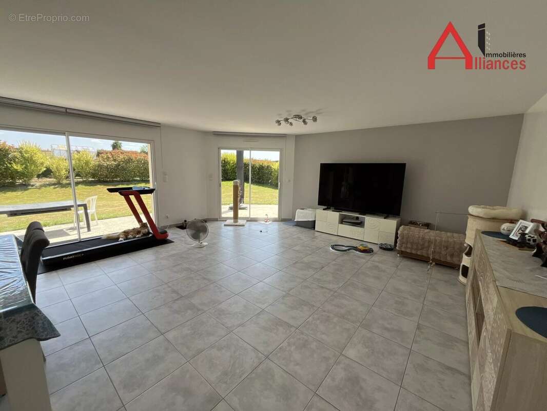 Maison 150 m² à Neufchatel-En-Bray  - photo 4