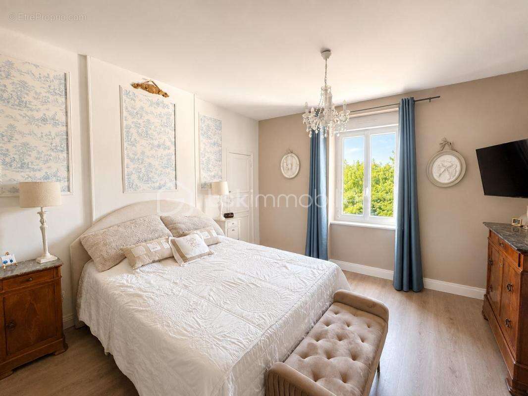 Maison 7 pièces 151m2 4 chambres - photo 13