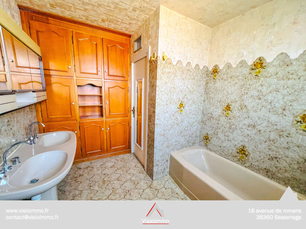 Appartement à ECHIROLLES