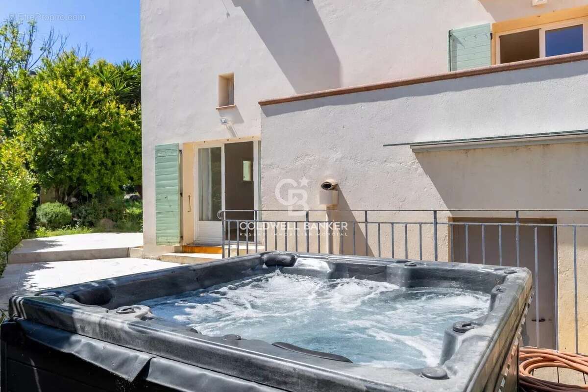 Appartement à SANTA-REPARATA-DI-BALAGNA