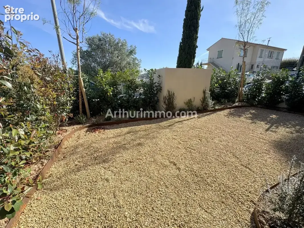 Sainte maxime - bas de villa : - photo 3
