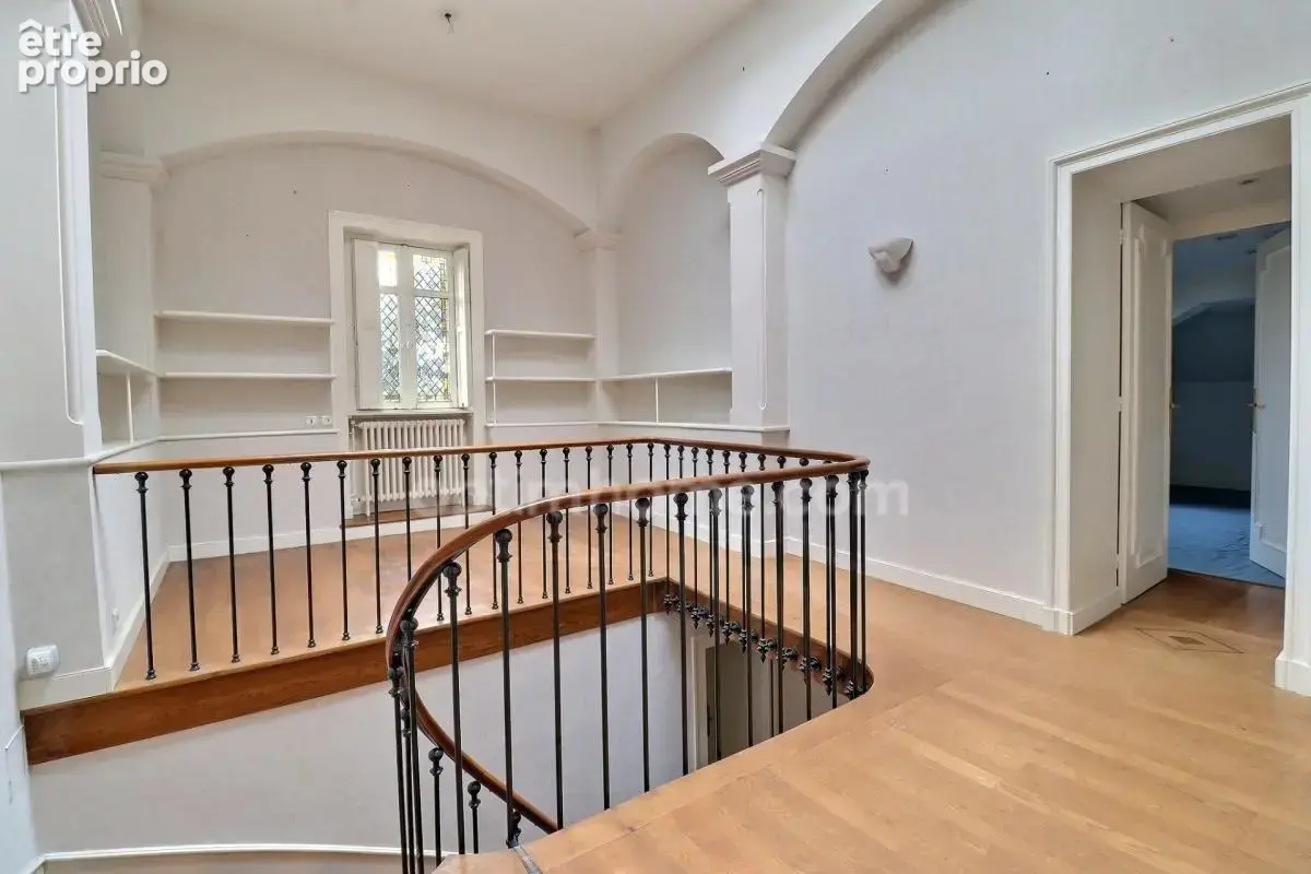 Propriété d'Exception : Manoir du XIXᵉ Siècle au Cœur de La Chapelle-sur-Erdre - photo 9