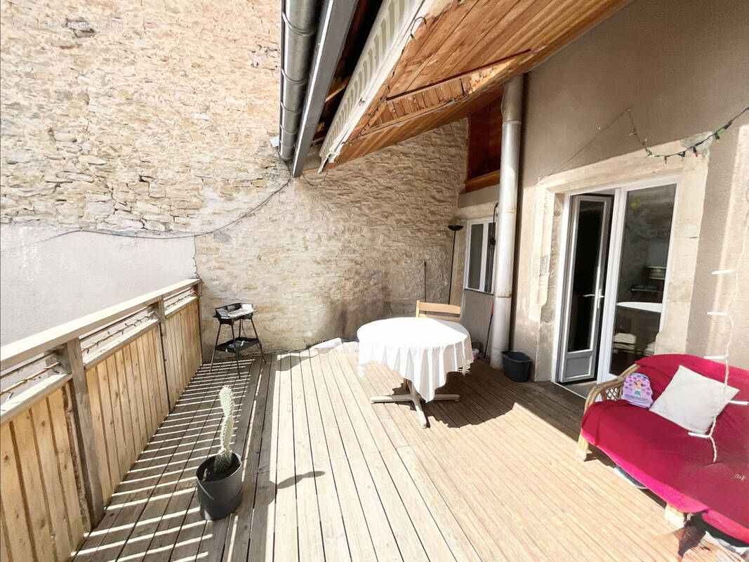 Appartement à ORNANS