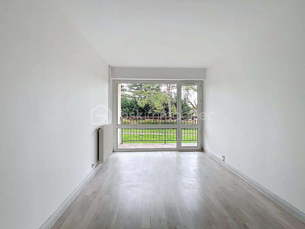 Appartement à SOISY-SUR-SEINE