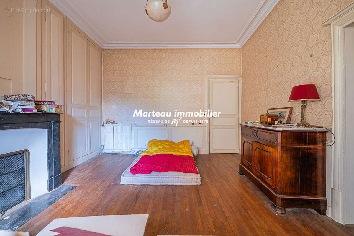 Maison à SILLE-LE-GUILLAUME