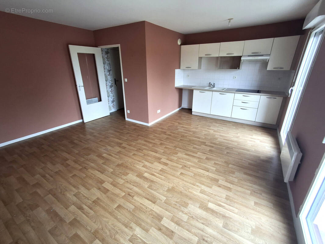 Appartement à FOUGERES