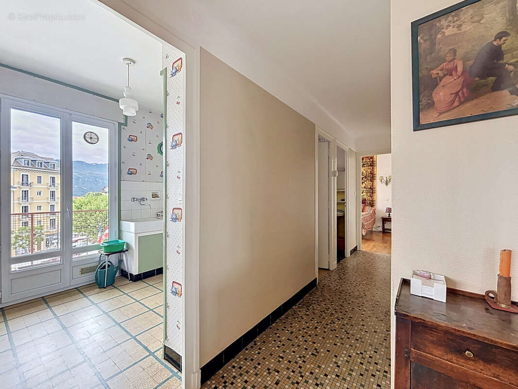 Appartement à AIX-LES-BAINS