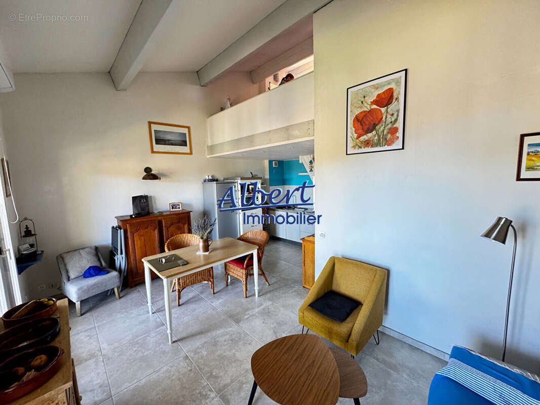Appartement à SANARY-SUR-MER