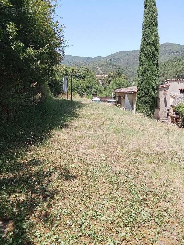 Maison de village rénovée 138m² - 6 ch / 3 sdb - jardin en bancels + 2 garages - photo 11