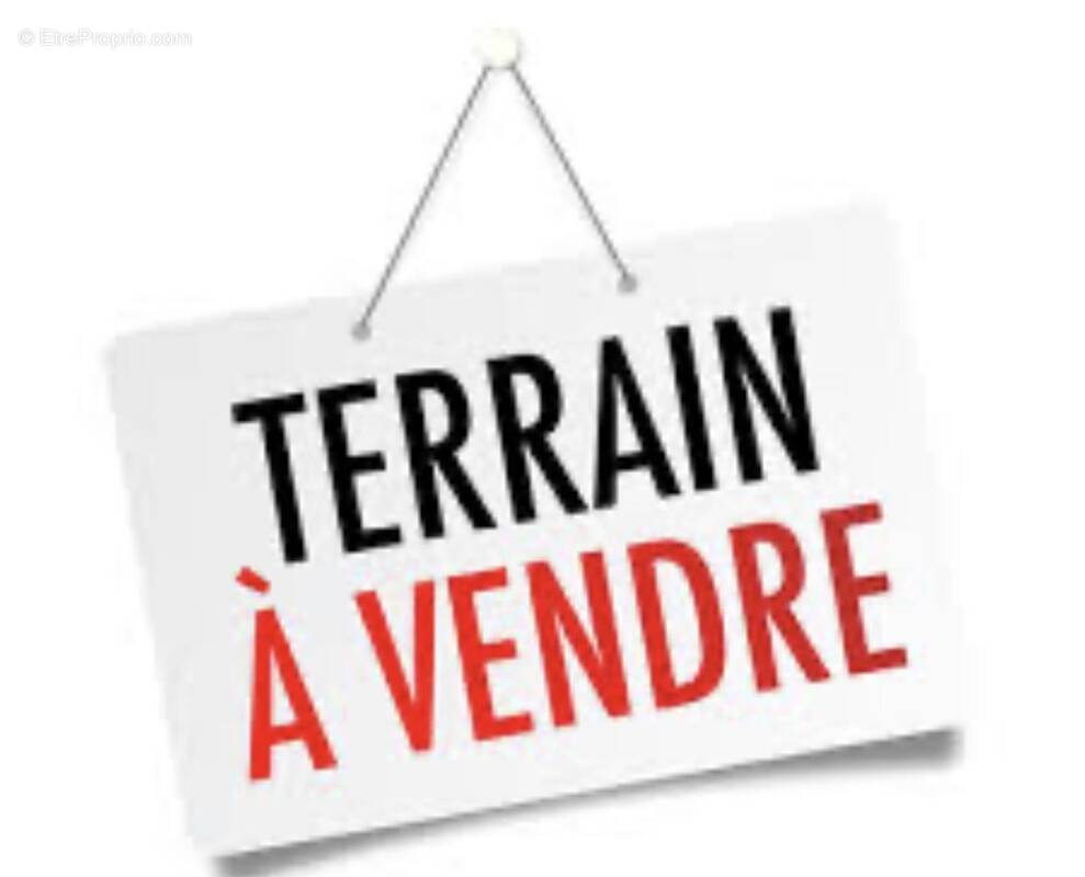 Terrain à BESNE