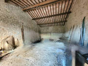 Parking à SERVIES-EN-VAL