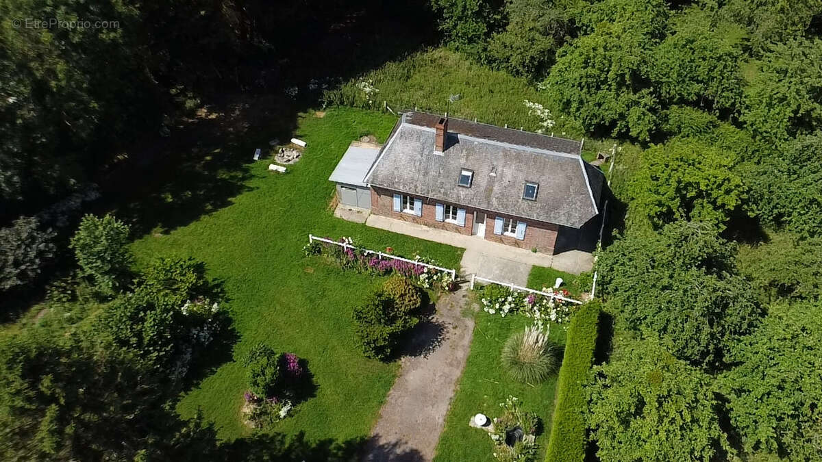 Maison à LA CHAPELLE-GAUTHIER
