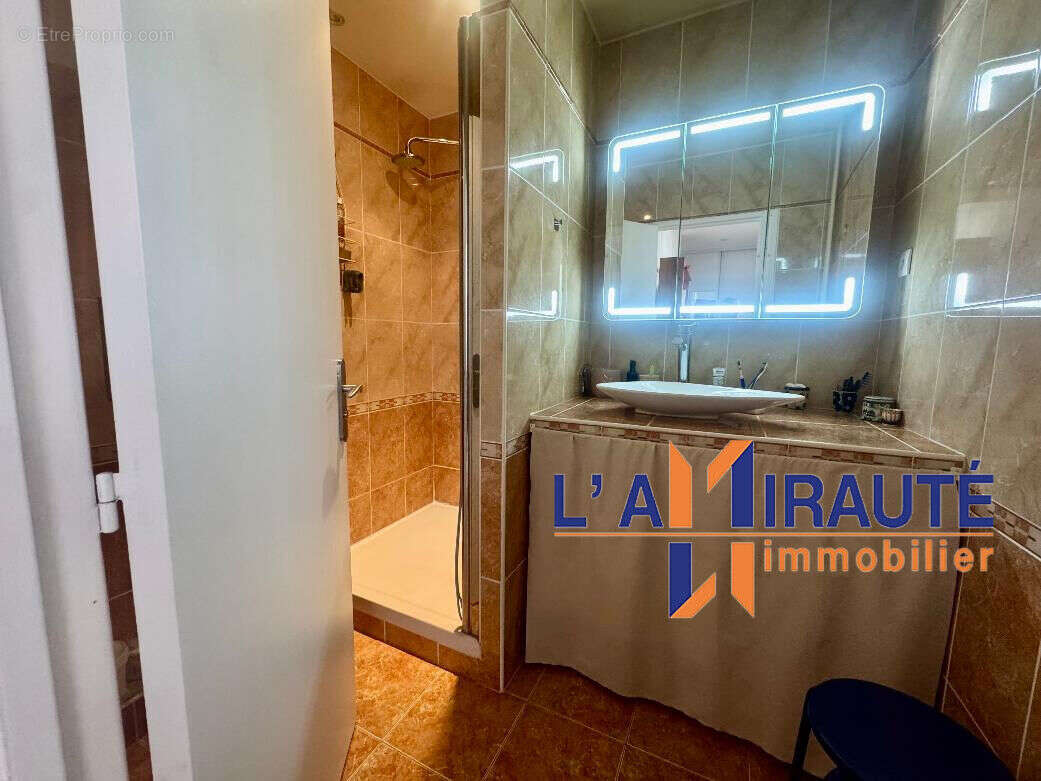 Appartement à HOUILLES